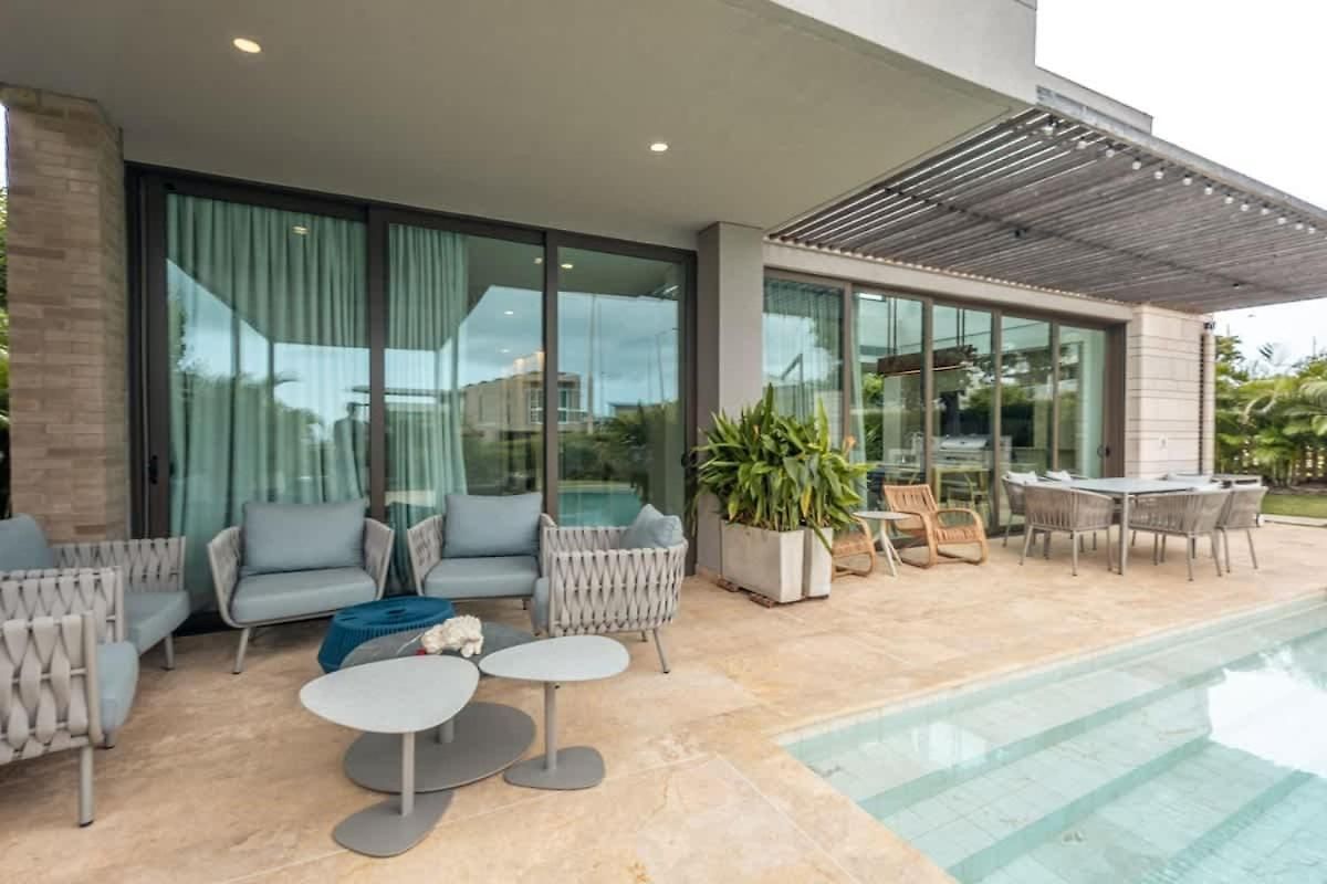 Incredible 4br With Ocean View In Calablanca * Cartagena