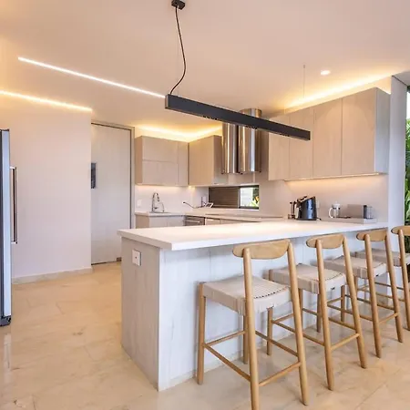 Incredible 4br With Ocean View In Calablanca * Cartagena