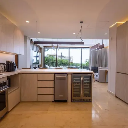 Villa Incredible 4br With Ocean View In Calablanca *