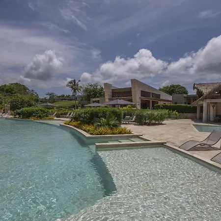 Incredible 4br With Ocean View In Calablanca Villa Cartagena