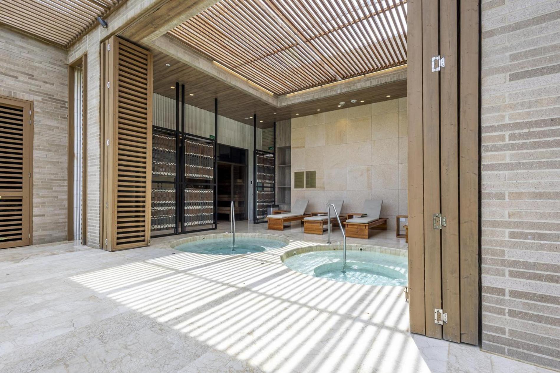 Villa Incredible 4br With Ocean View In Calablanca